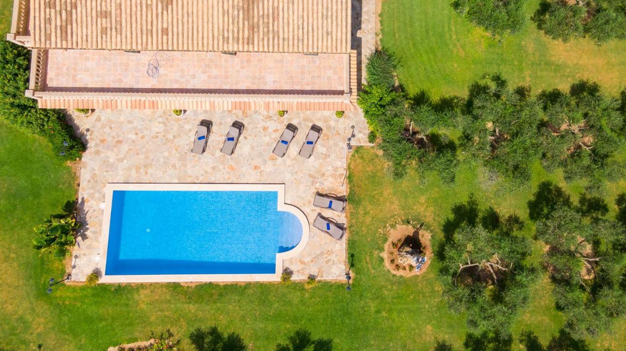 Villa Lagoon Sa Pobla Bagian luar foto