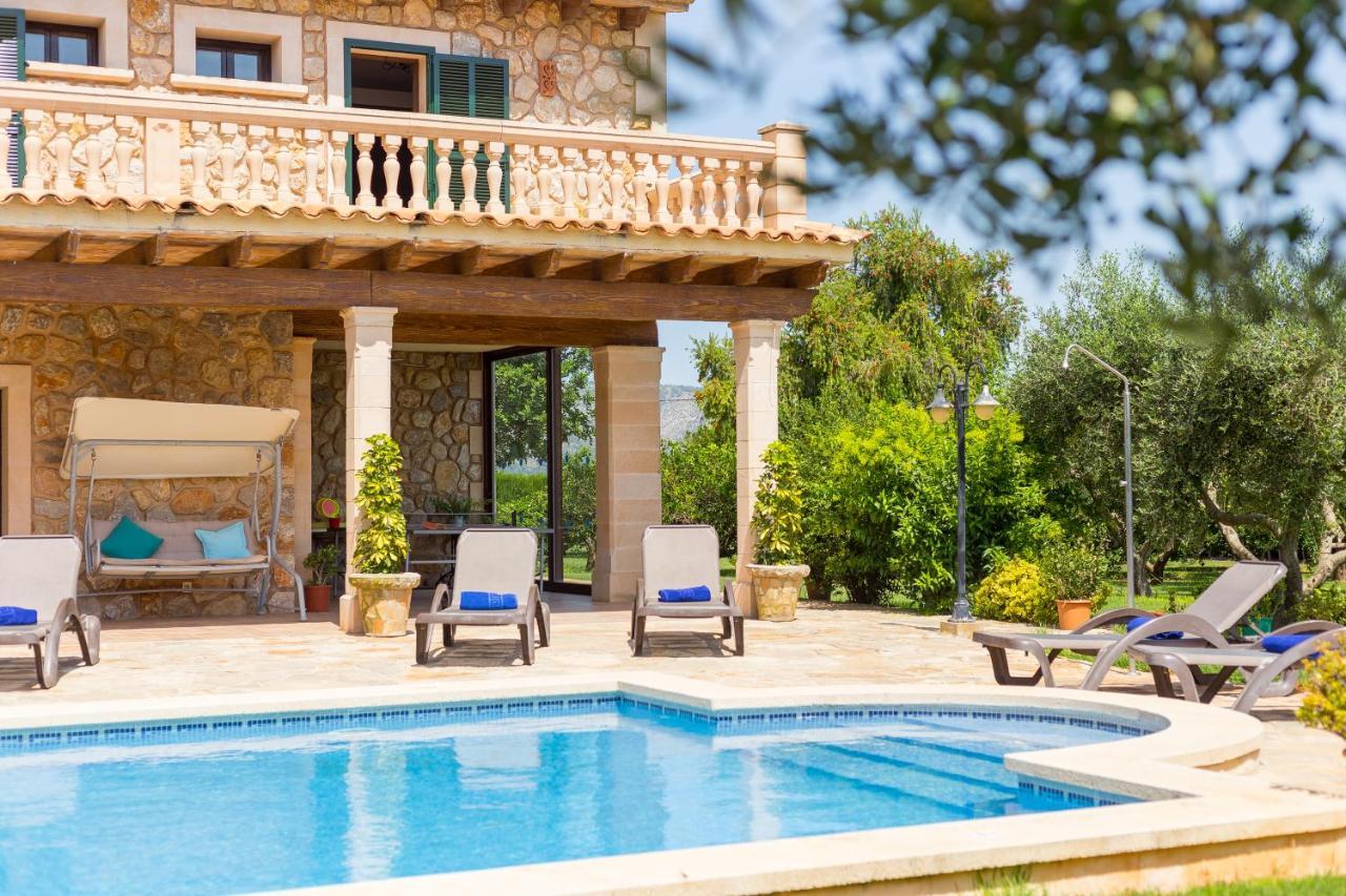 Villa Lagoon Sa Pobla Bagian luar foto