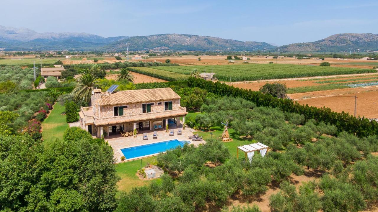 Villa Lagoon Sa Pobla Bagian luar foto