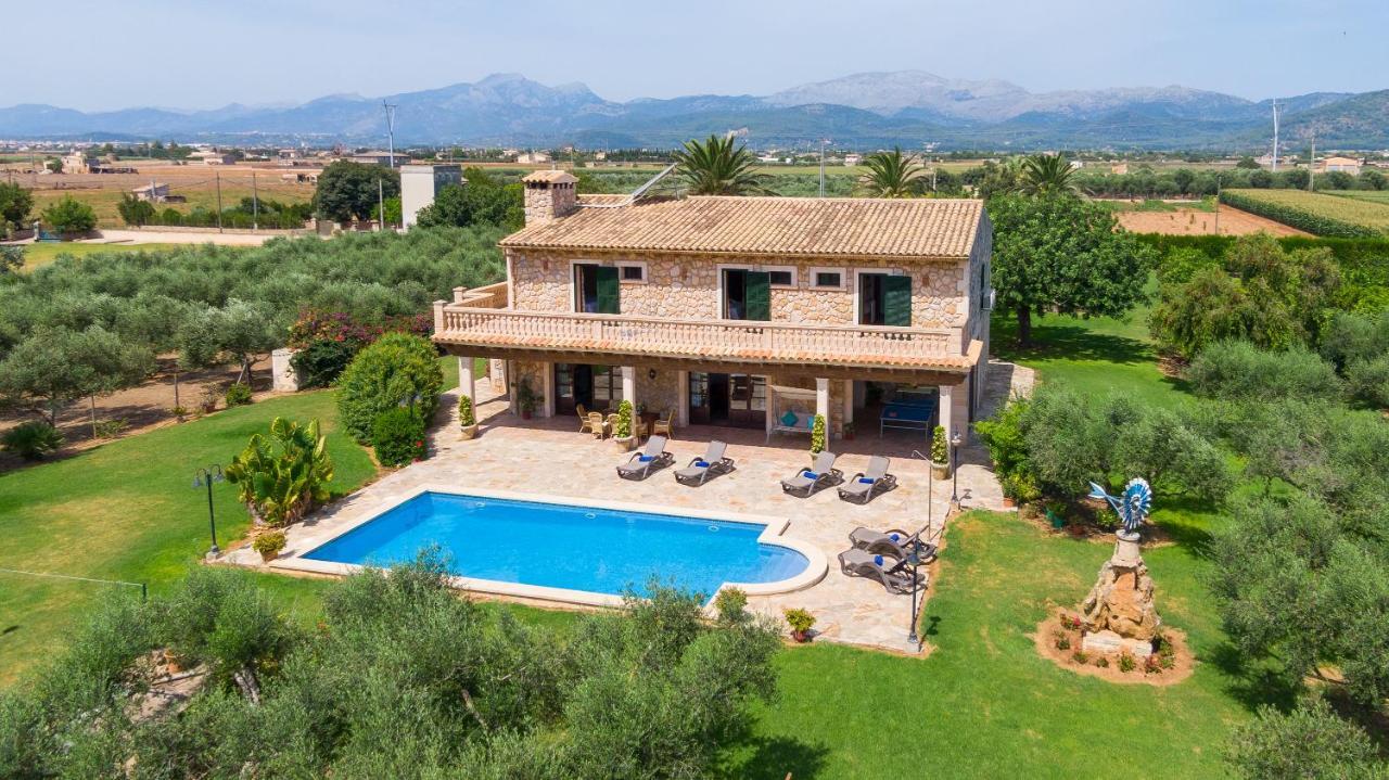 Villa Lagoon Sa Pobla Bagian luar foto