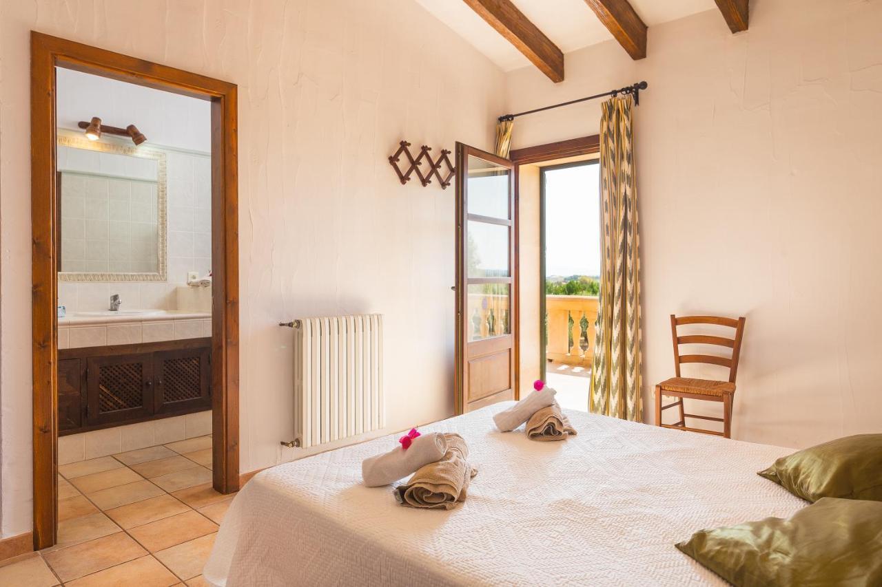 Villa Lagoon Sa Pobla Bagian luar foto